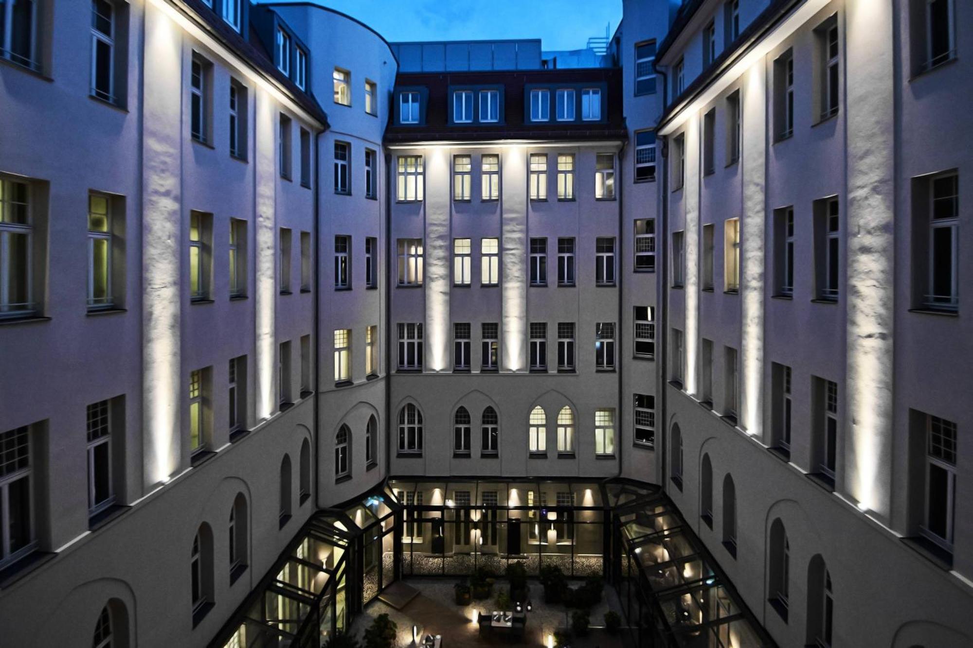 Roomers Berlin Steinplatz, Autograph Collection Extérieur photo